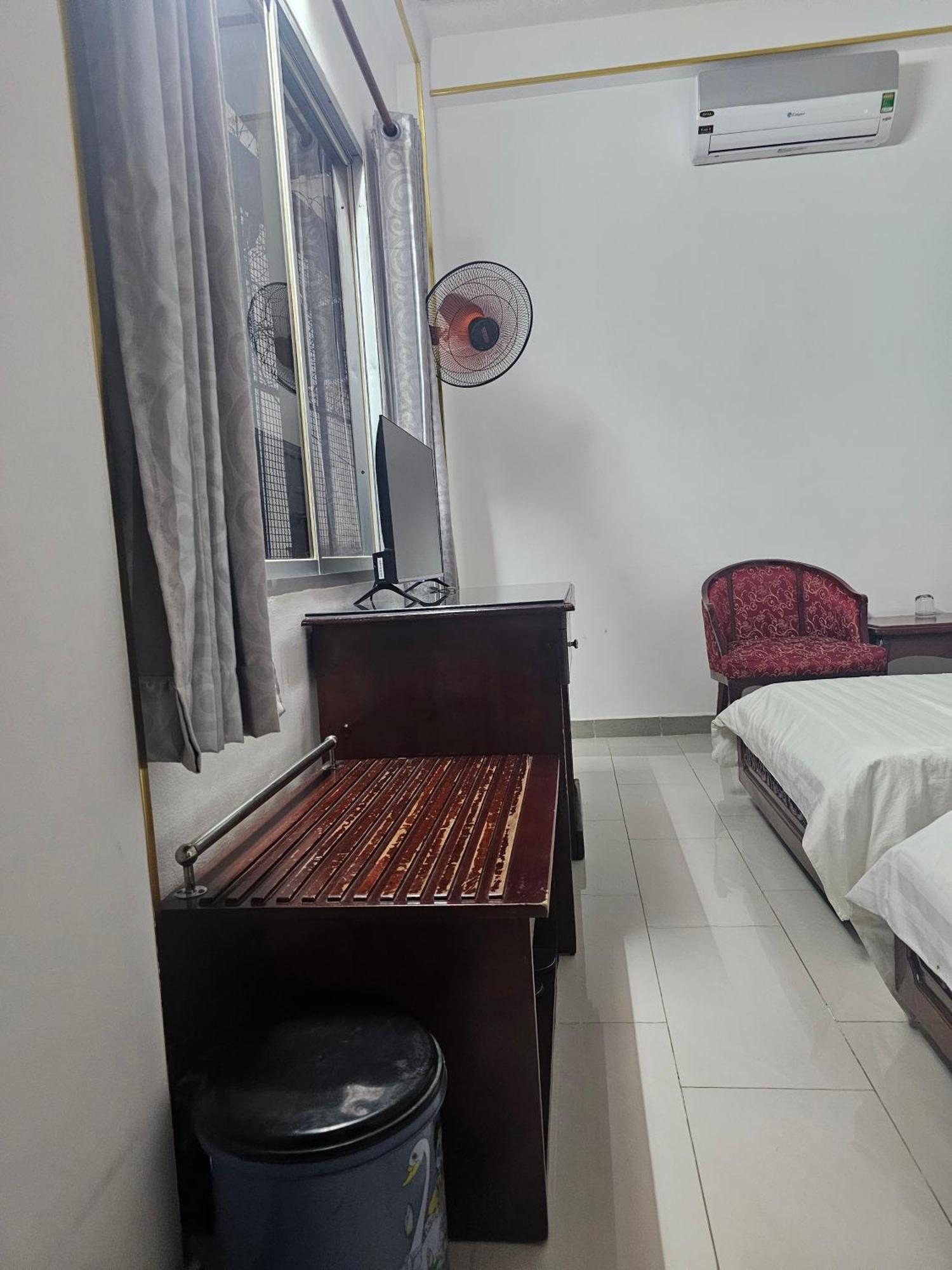 Khach San Trung Mai Hotel Ho Si Minh-város Kültér fotó