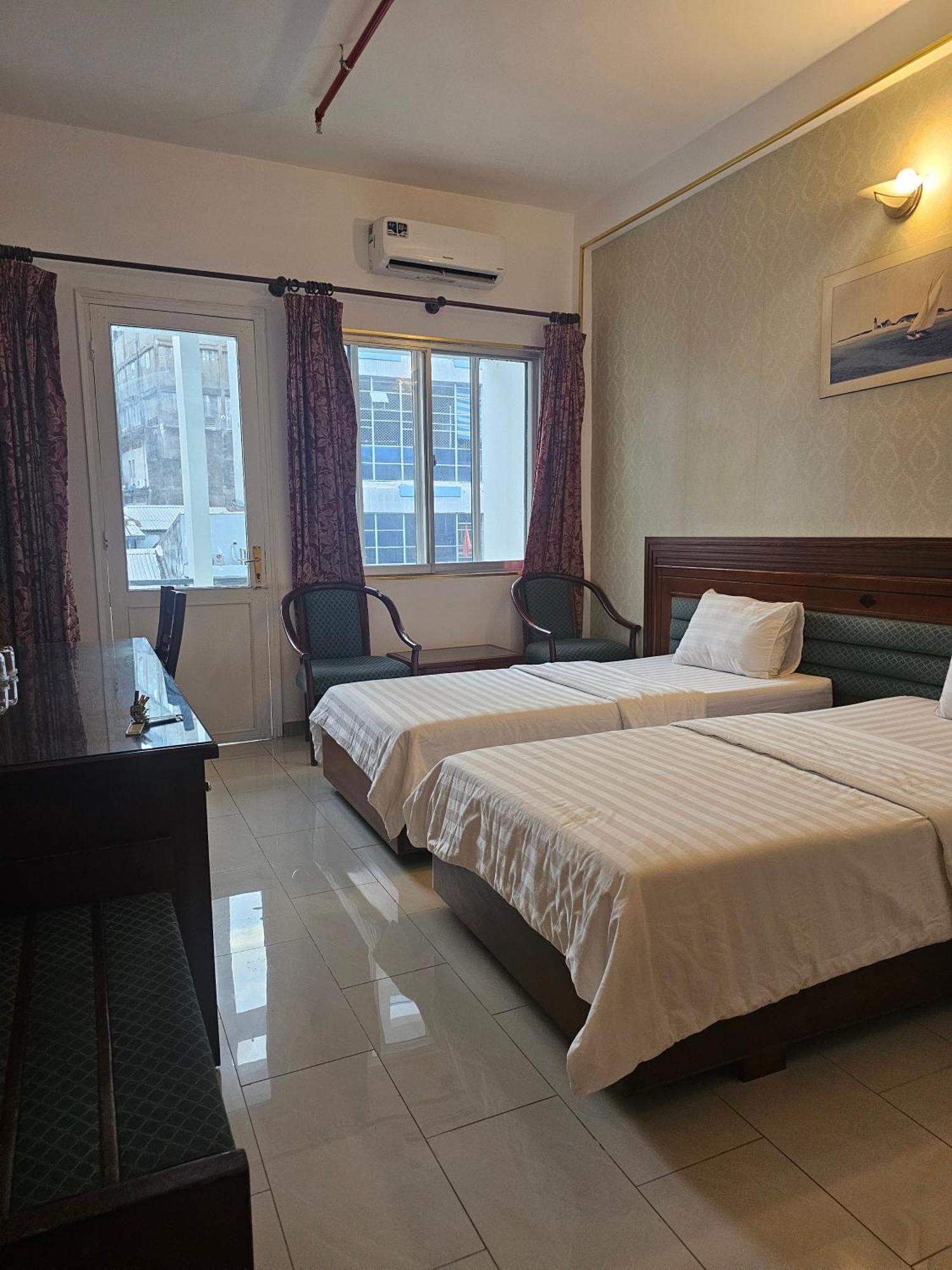 Khach San Trung Mai Hotel Ho Si Minh-város Kültér fotó