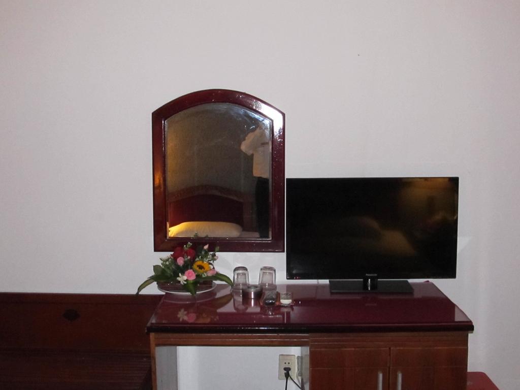 Khach San Trung Mai Hotel Ho Si Minh-város Szoba fotó